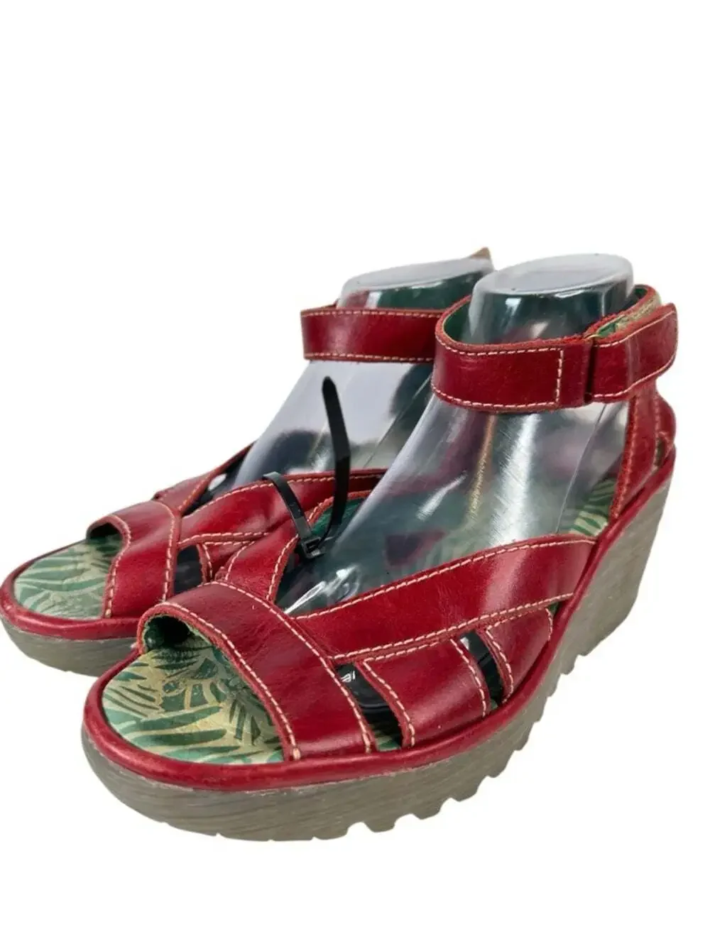 Fly London Yossa Womens Euro 41 Red Leather Comfort Wedge Sandals Strap 10